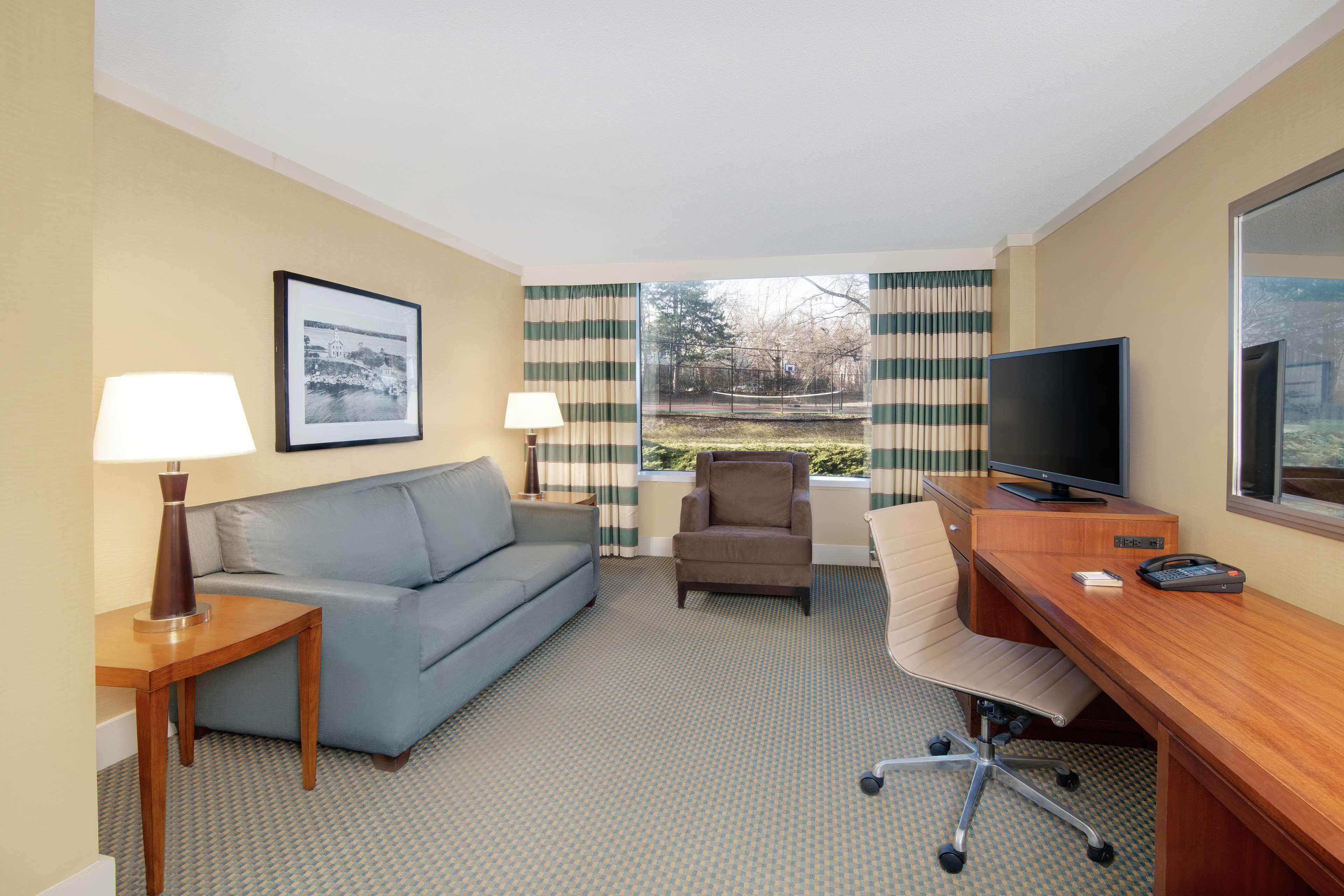 Hilton Stamford Hotel & Executive Meeting Center Exterior photo