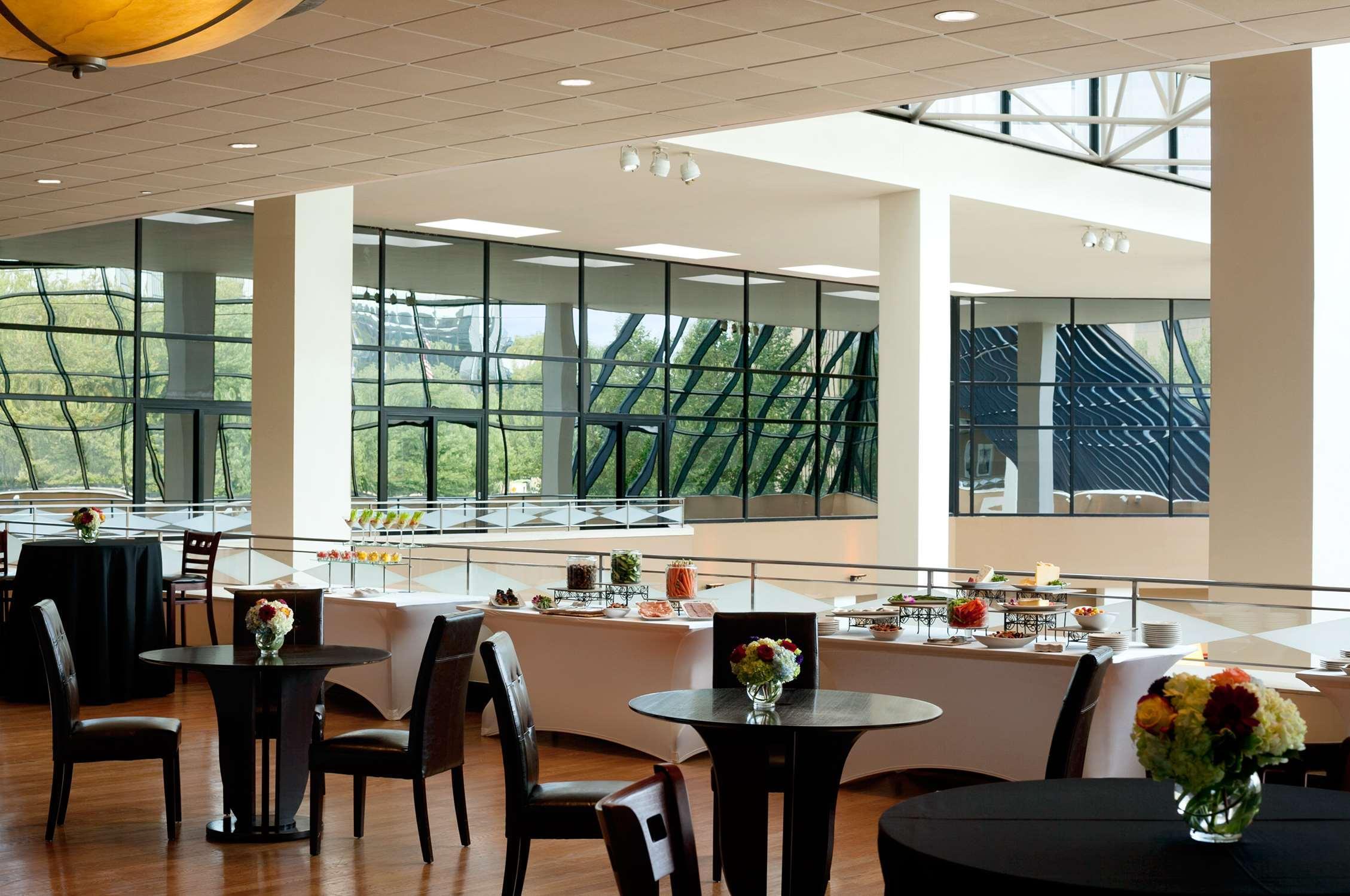 Hilton Stamford Hotel & Executive Meeting Center Exterior photo