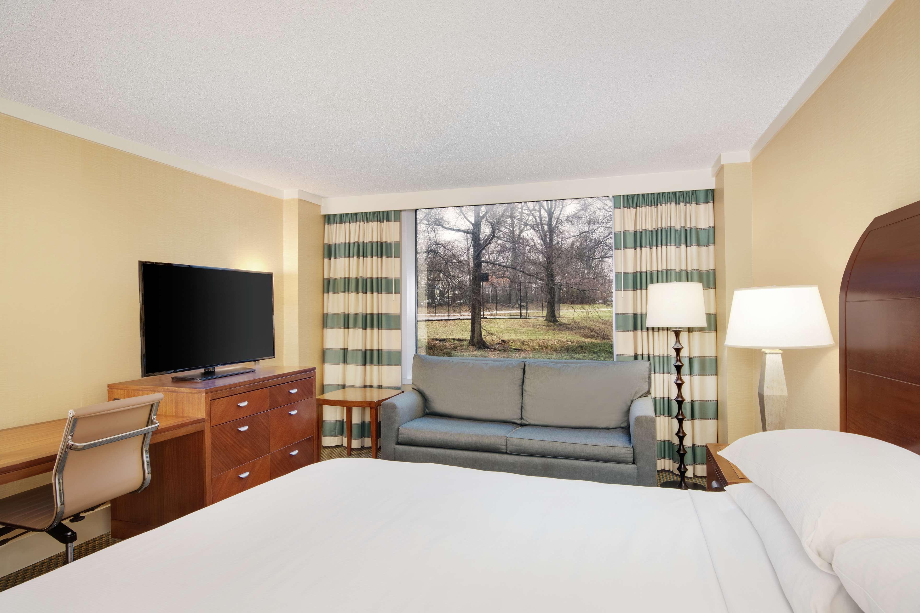 Hilton Stamford Hotel & Executive Meeting Center Exterior photo