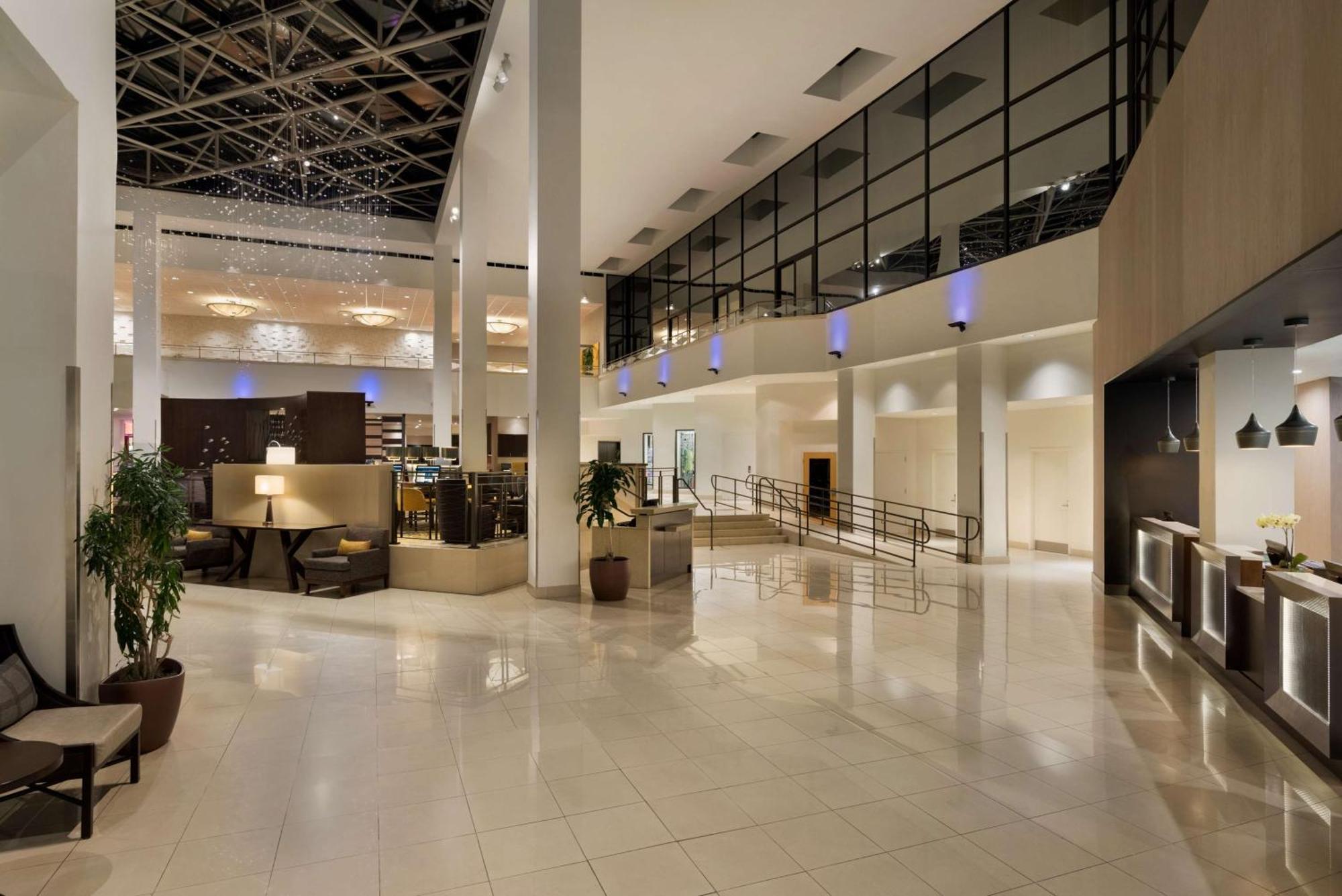 Hilton Stamford Hotel & Executive Meeting Center Exterior photo